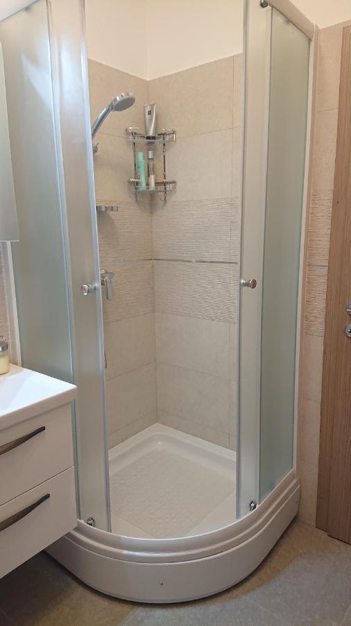 Apartment Deluxe Joia With Balcony On The Bacvice, Free Parking, Old Town, Near Ferry Port Split